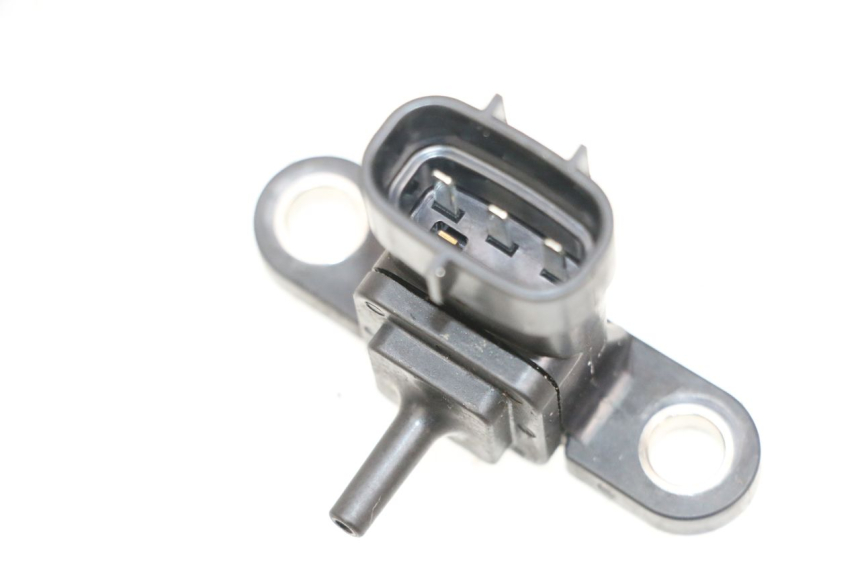 photo de LUFTDRUCKSENSOR YAMAHA X-MAX XMAX 125 (2010 - 2013) - Zoom auf Gebrauchszustand