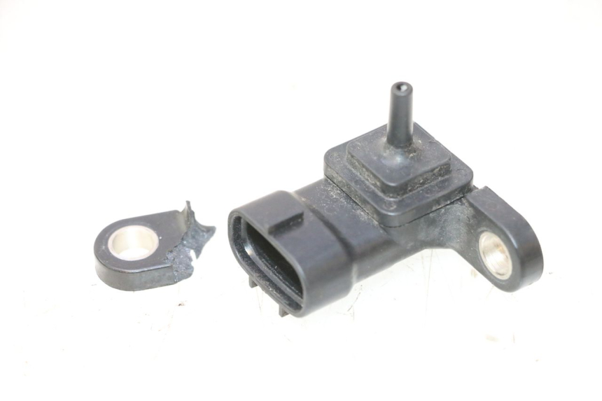 photo de LUFTDRUCKSENSOR YAMAHA XMAX X-MAX 125 (2006 - 2009) - Technische Nahaufnahme