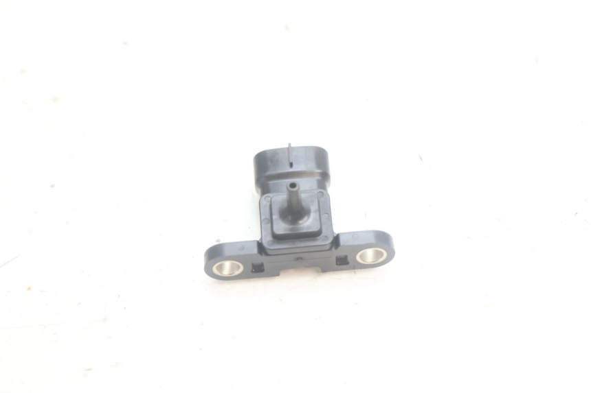 photo de LUFTDRUCKSENSOR YAMAHA XMAX X-MAX 125 (2006 - 2009) - Detailansicht des Bauteils
