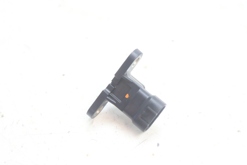 photo de LUFTDRUCKSENSOR YAMAHA XMAX X-MAX 125 (2006 - 2009) - Alternative Perspektive