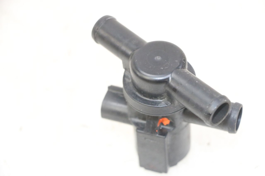 photo de LUFTDRUCKSENSOR YAMAHA XJ6 ABS 600 (2008 - 2016) - Zoom auf Gebrauchszustand