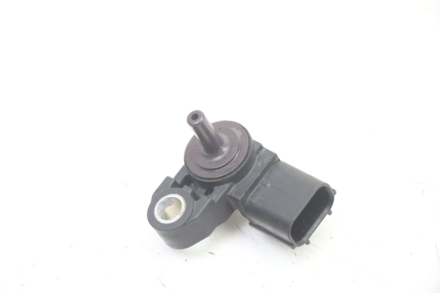 photo de LUFTDRUCKSENSOR YAMAHA XJ6 600 (2008 - 2016) - Detailansicht des Bauteils
