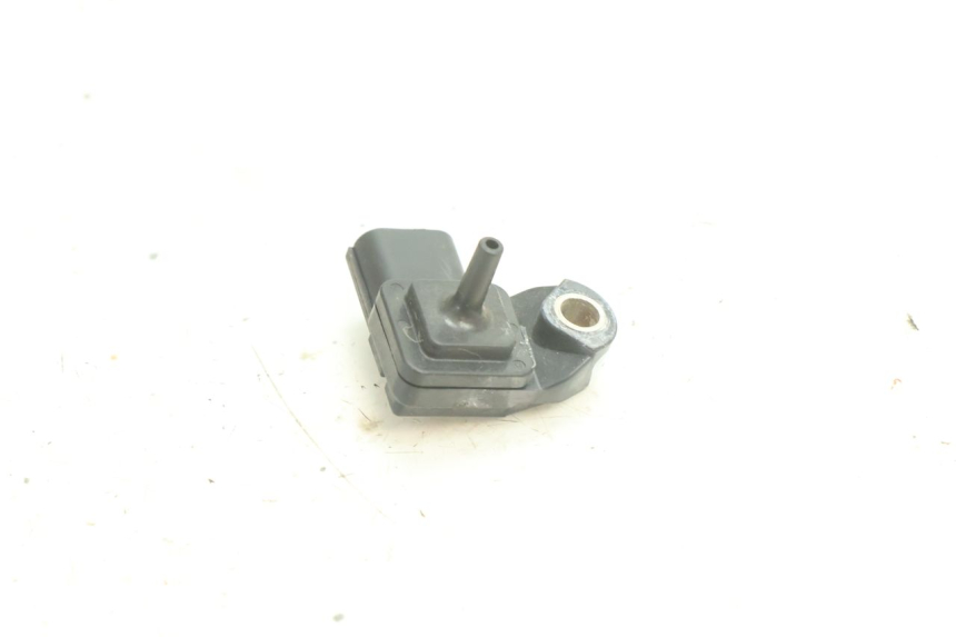 photo de LUFTDRUCKSENSOR YAMAHA YZF R6 600 (2008 - 2009) - Detailansicht des Bauteils