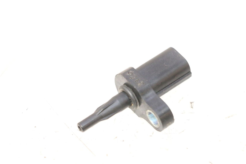 photo de LUFTDRUCKSENSOR YAMAHA YZF R6 600 (2008 - 2009) - Detailansicht des Bauteils