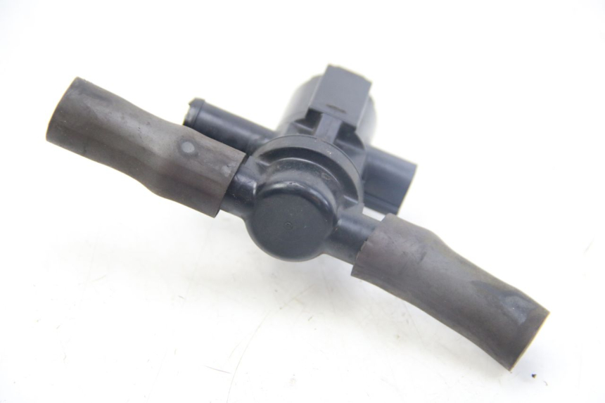 photo de LUFTDRUCKSENSOR KAWASAKI Z ABS 1000 (2014 - 2020) - Alternative Perspektive