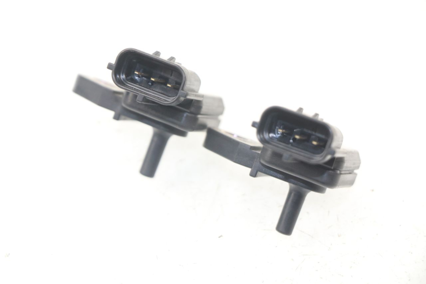 photo de LUFTDRUCKSENSOR KAWASAKI ZX-6R ZX6R 636 (2003 - 2004) - Zoom auf Gebrauchszustand