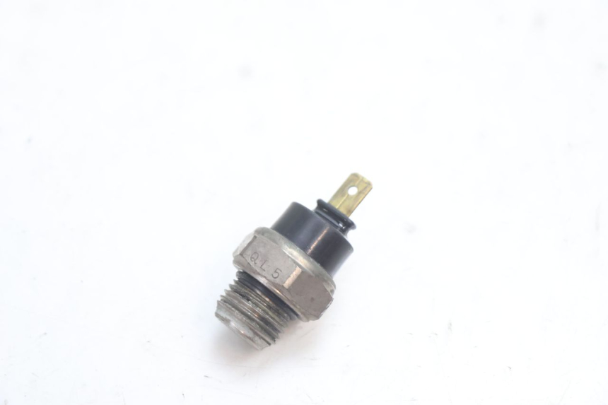 photo de ÖLDRUCKSENSOR HONDA CB F HORNET 600 (2005 - 2006) - Hauptansicht