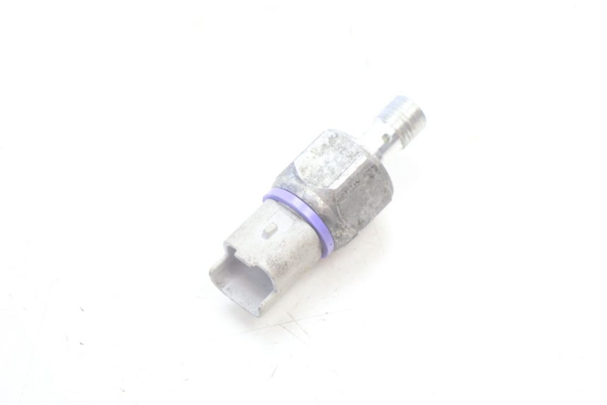photo de BREMS Ã–LDRUCKSENSOR PIAGGIO MP3 500 (2016 - 2018) - Zoom auf Gebrauchszustand