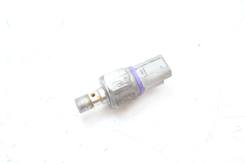 photo de BREMS Ã–LDRUCKSENSOR PIAGGIO MP3 500 (2016 - 2018) - Detailansicht des Bauteils
