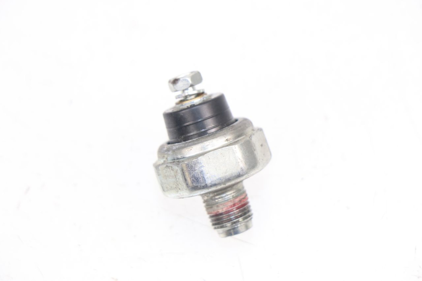 photo de ÖLDRUCKSENSOR SUZUKI GSR 750 (2011 - 2017) - Hauptansicht