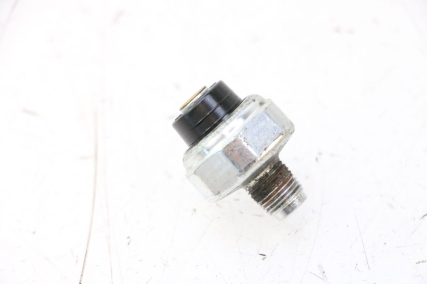 photo de ÖLDRUCKSENSOR SUZUKI GSR 600 (2005 - 2012) - Hauptansicht