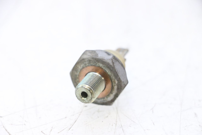 photo de ÖLDRUCKSENSOR MZ RT 125 (2000 - 2008) - Detailansicht des Bauteils