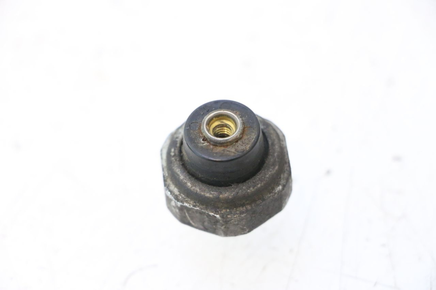 photo de ÖLDRUCKSENSOR SUZUKI SV S 650 (2003 - 2009) - Detailansicht des Bauteils