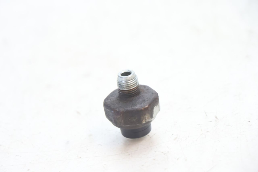 photo de ÖLDRUCKSENSOR SUZUKI SV S 650 (1999 - 2002) - Detailansicht des Bauteils