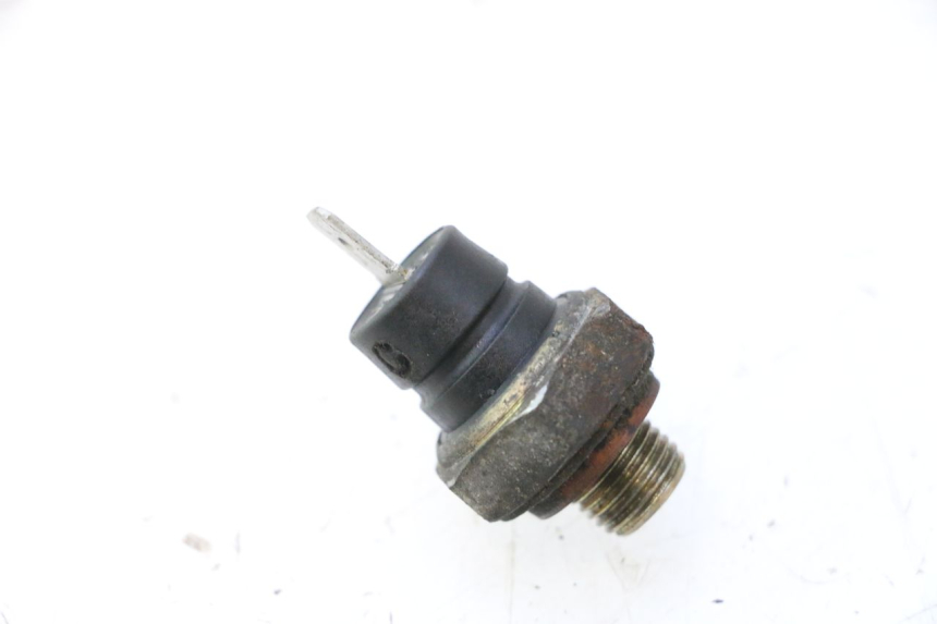 photo de ÖLDRUCKSENSOR PIAGGIO X9 EVOLUTION 125 (2003 - 2007) - Hauptansicht