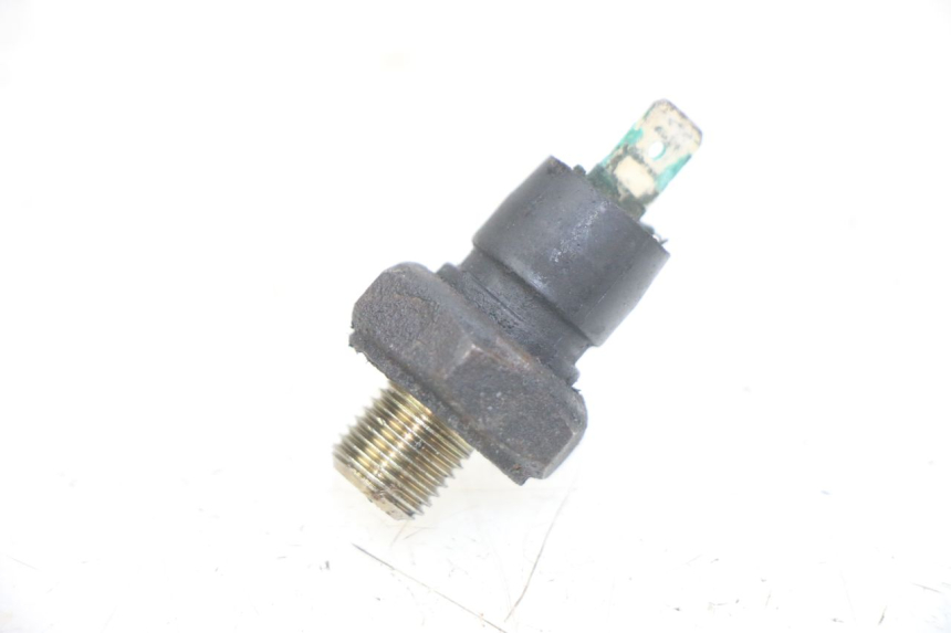 photo de ÖLDRUCKSENSOR PIAGGIO X9 125 (2000 - 2003) - Hauptansicht