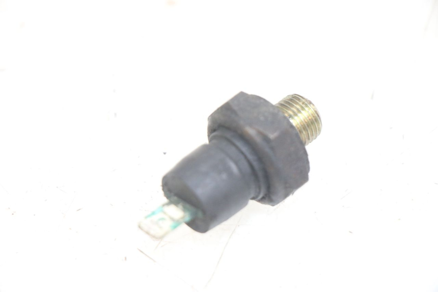 photo de ÖLDRUCKSENSOR PIAGGIO X9 125 (2000 - 2003) - Detailansicht des Bauteils