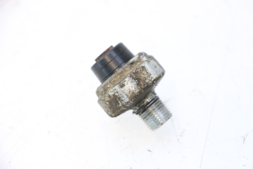 photo de ÖLDRUCKSENSOR HONDA XRV AFRICA TWIN 750 (1990 - 1992) - Zoom auf Gebrauchszustand