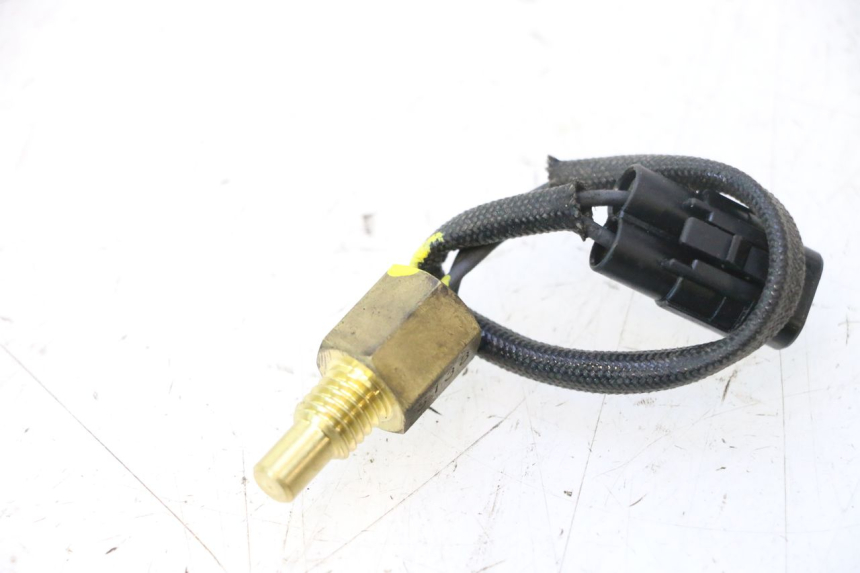 photo de MOTOR-TEMPERATURSENSOR PEUGEOT KISBEE 4T 50 (2018 - 2022) - Detailansicht des Bauteils