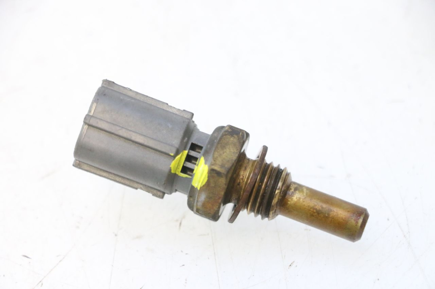 photo de WASSERTEMPERATURSENSOR SUZUKI BURGMAN 125 (2007 - 2014) - Hauptansicht
