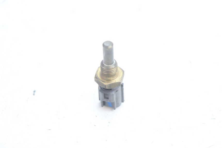 photo de WASSERTEMPERATUR SENSOR SUZUKI BURGMAN EXECUTIVE ABS 650 (2006 - 2012) - Alternative Perspektive