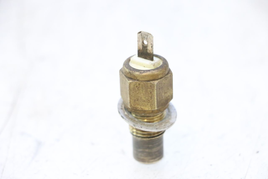 photo de WASSERTEMPERATUR SENSOR HM HONDA DERAPAGE 50 (2007 - 2009) - Zoom auf Gebrauchszustand