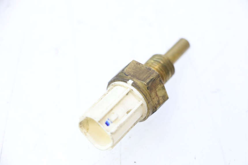 photo de WASSERTEMPERATUR SENSOR KAWASAKI ER-6 ER6 N 650 (2005 - 2009) - Alternative Perspektive