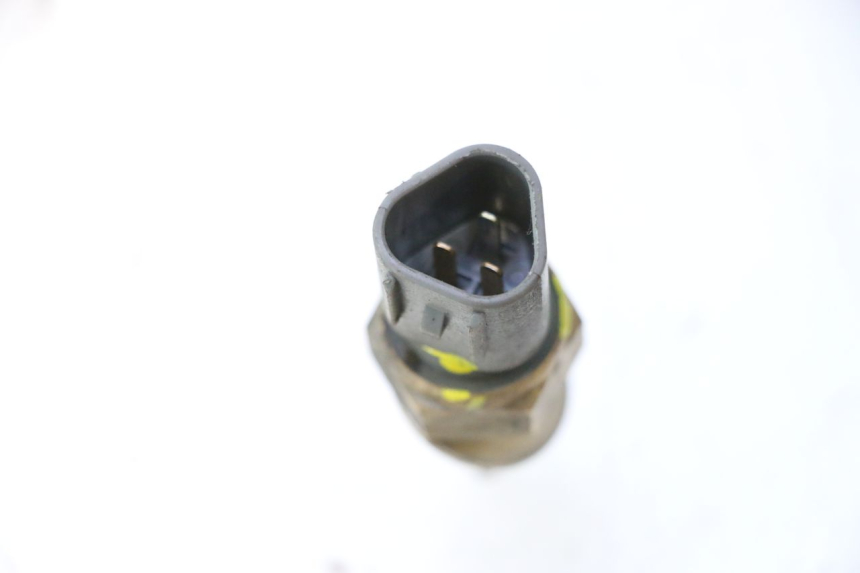 photo de WASSERTEMPERATUR SENSOR HONDA FJS SILVER WING SILVERWING 400 (2005 - 2008) - Zoom auf Gebrauchszustand