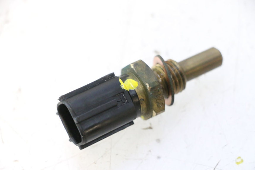 photo de WASSERTEMPERATUR SENSOR YAMAHA FZ8 800 (2010 - 2016) - Detailansicht des Bauteils