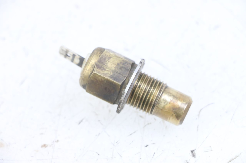 photo de WASSERTEMPERATUR SENSOR MBK X-LIMIT XLIMIT 50 (2007 - 2012) - Zoom auf Gebrauchszustand