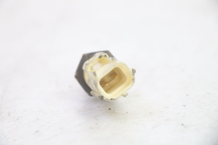 photo de WASSERTEMPERATURSENSOR YAMAHA NEOS NEO'S 4T 50 (2008 - 2016) - Zoom auf Gebrauchszustand