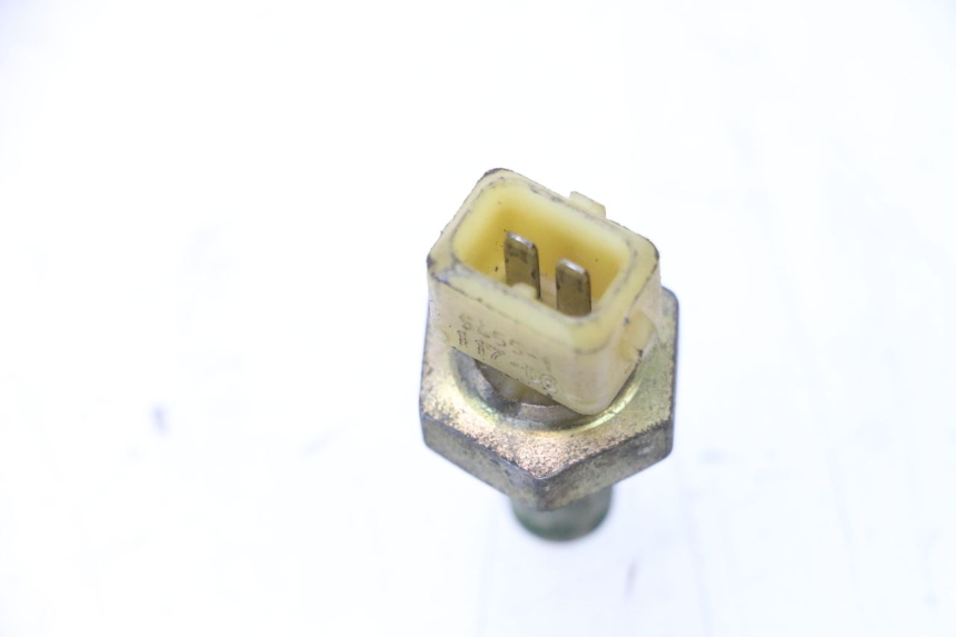 photo de WASSERTEMPERATUR SENSOR PEUGEOT SATELIS COMPRESSOR K15 125 (2006 - 2009) - Alternative Perspektive