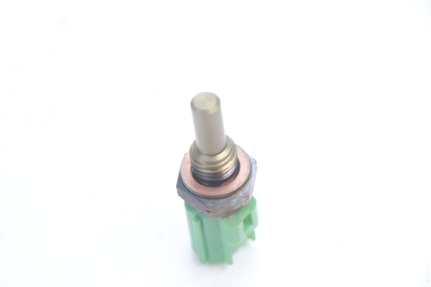 photo de WASSERTEMPERATUR SENSOR CAN-AM SPYDER RS 1000 (2008 - 2012) - Alternative Perspektive