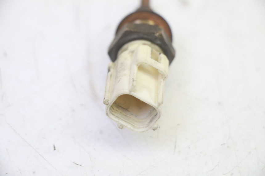 photo de WASSERTEMPERATURSENSOR YAMAHA XMAX X-MAX 125 (2006 - 2009) - Detailansicht des Bauteils
