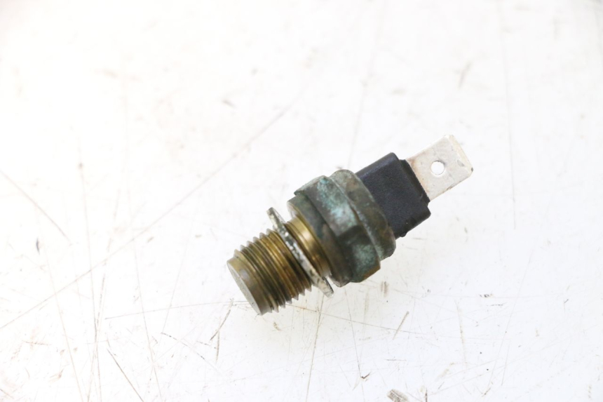 photo de WASSERTEMPERATURSENSOR PIAGGIO X9 EVOLUTION 125 (2003 - 2007) - Hauptansicht