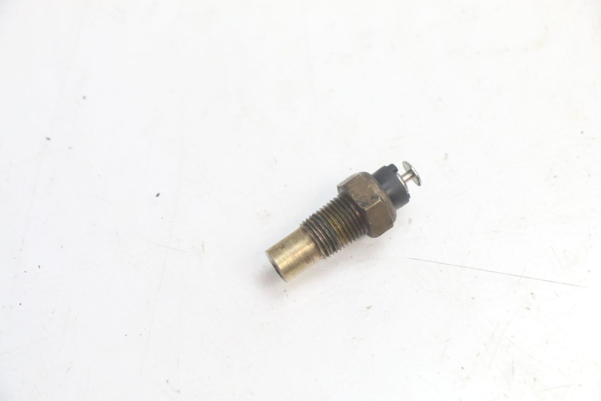 photo de WASSERTEMPERATURSENSOR YAMAHA YP MAJESTY 125 (1998 - 2001) - Hauptansicht