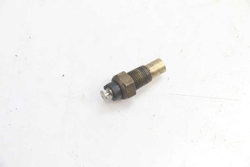 photo de WASSERTEMPERATURSENSOR YAMAHA YP MAJESTY 125 (1998 - 2001) - Detailansicht des Bauteils
