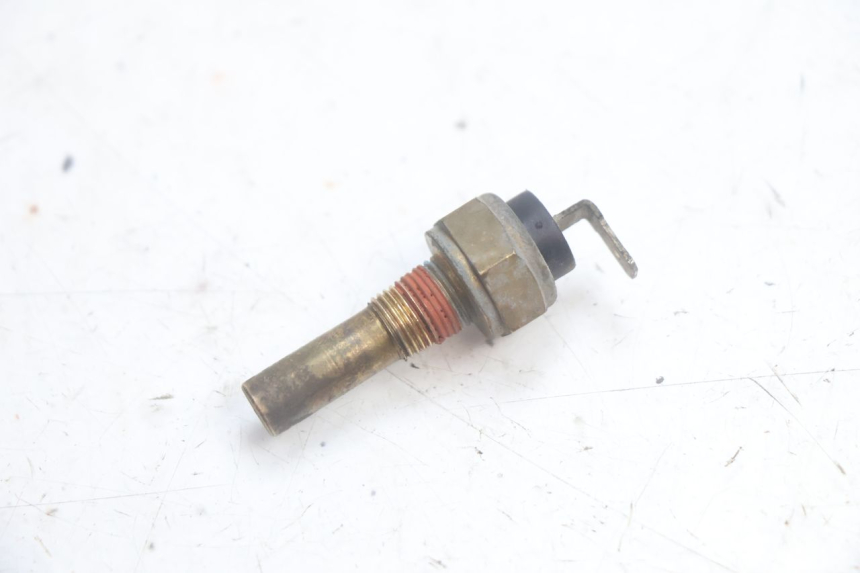 photo de WASSERTEMPERATUR SENSOR YAMAHA YP MAJESTY 125 (2002 - 2006) - Hauptansicht