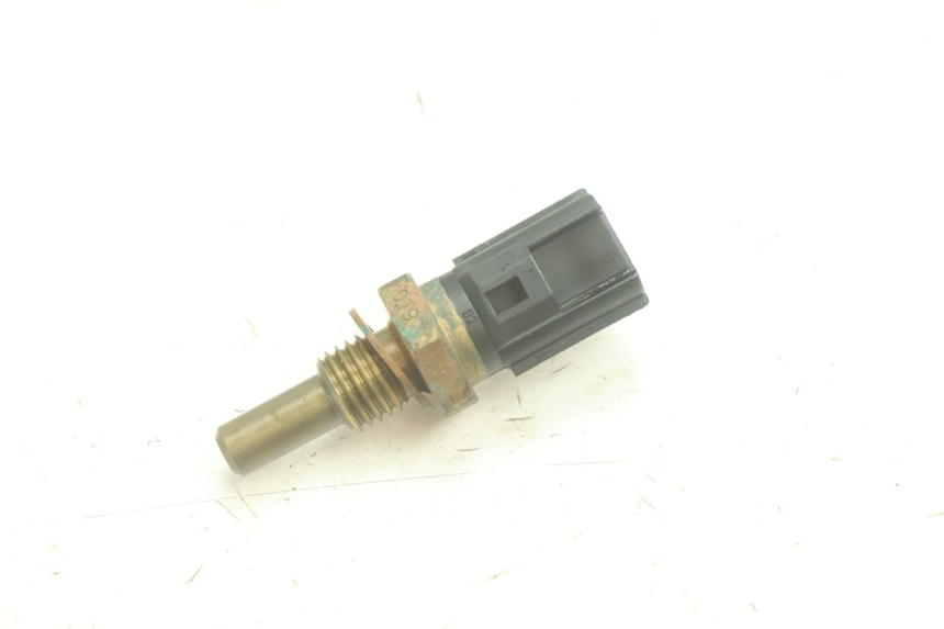 photo de WASSERTEMPERATUR SENSOR YAMAHA YZF R6 600 (2008 - 2009) - Hauptansicht