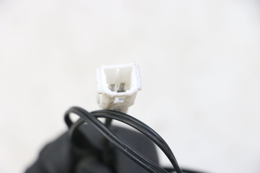 photo de AUSSENTEMPERATURFÃœHLER PEUGEOT SATELIS 125 (2013 - 2018) - Detailansicht des Bauteils