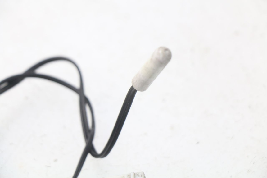 photo de AUSSENTEMPERATURFÃœHLER PEUGEOT SATELIS 300 (2012 - 2015) - Alternative Perspektive