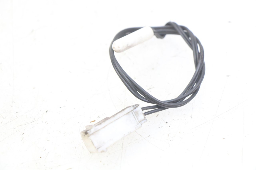 photo de AUßENTEMPERATURSENSOR PEUGEOT SATELIS 125 (2010 - 2012) - Hauptansicht