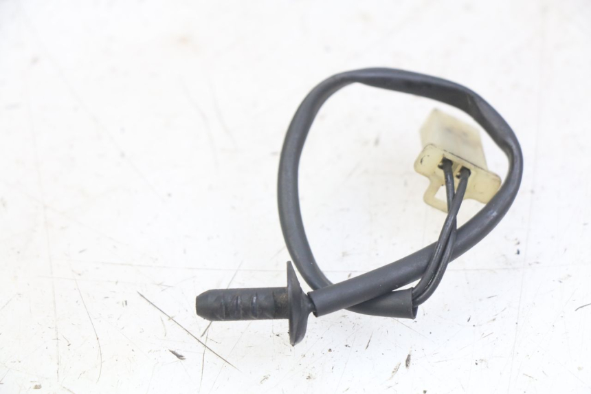 photo de AUßENTEMPERATURSENSOR PIAGGIO X9 125 (2000 - 2003) - Zoom auf Gebrauchszustand