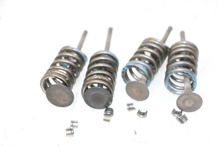 photo de EINLASSVENTIL  SUZUKI BURGMAN 125 (2007 - 2014) - Alternative Perspektive