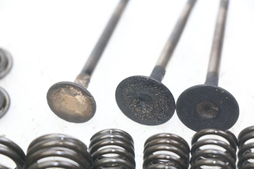 photo de SOUPAPE HONDA CM 125 (1983 - 2003) - Gesamtansicht des Produkts