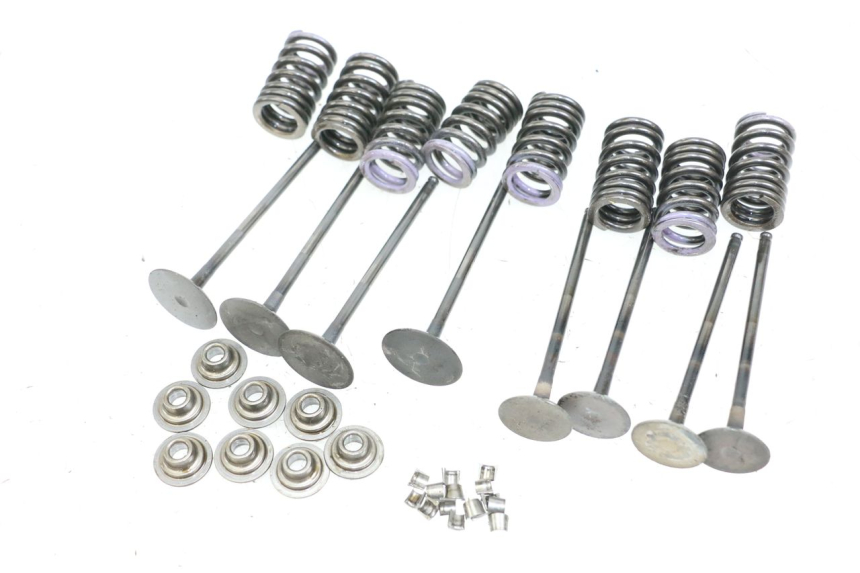 photo de EINLASSVENTIL  KAWASAKI NINJA 400 (2018 - 2023) - Zoom auf Gebrauchszustand