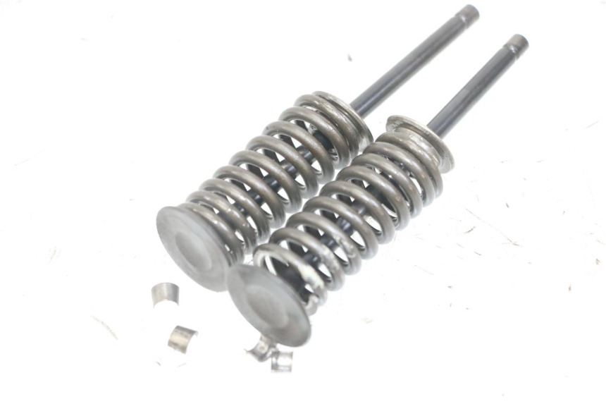 photo de EINLASSVENTIL  PIAGGIO VESPA GRANTURISMO 200 (2004 - 2005) - Oberflächenzustand und Material