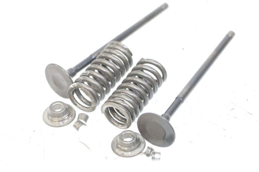 photo de EINLASSVENTIL  PIAGGIO VESPA GRANTURISMO 200 (2004 - 2005) - Kennzeichnungen und Originalreferenzen