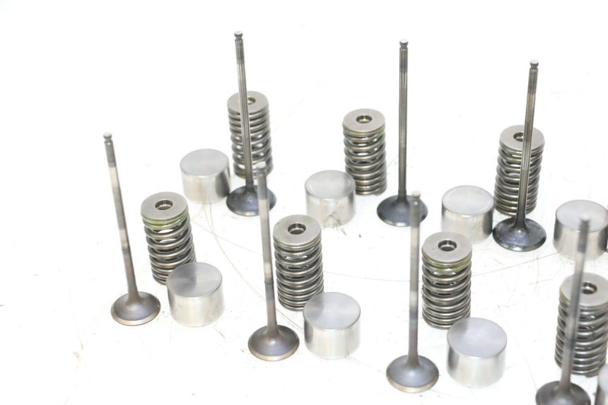 photo de EINLASSVENTIL  YAMAHA XJ6 600 (2008 - 2016) - Qualität der Gebrauchtware