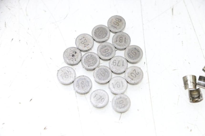 photo de EINLASSVENTIL  YAMAHA XJ6 600 (2008 - 2016) - Kennzeichnungen und Originalreferenzen